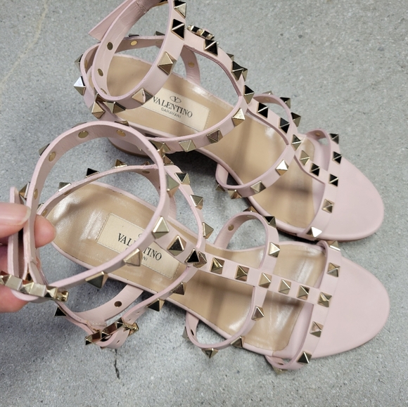 VALENTINO Rockstud Ankle Strap Sandal 60 MM - Picture 10 of 16